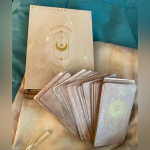 Mystic Dreams Advanced Tarot Deck, Crystal and Cloth NIB